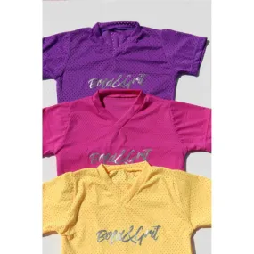 HAPPY - B&G V-NECK T-SHIRT