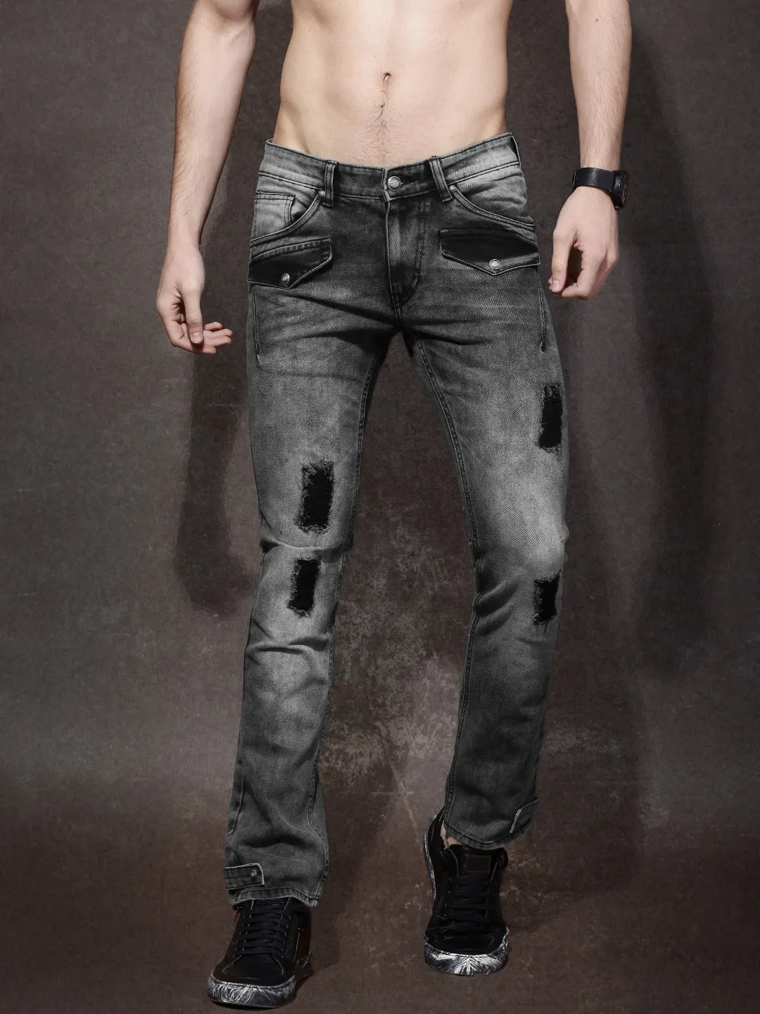 Men Charcoal Grey Skinny Fit Mildly Distressed Stretchable Jeans