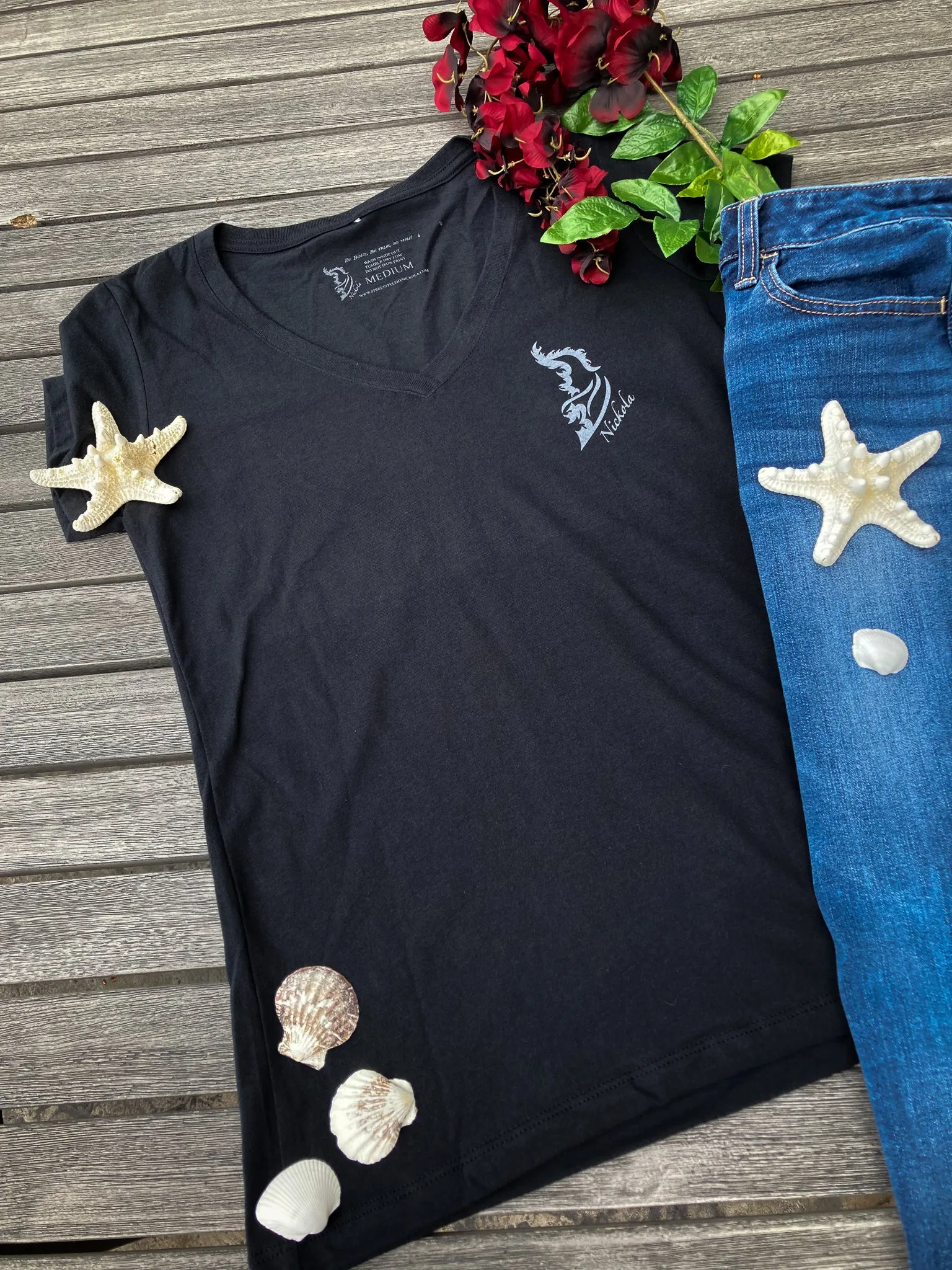 Seahorse Hand-drawn V-Neck T-Shirt | Ladies