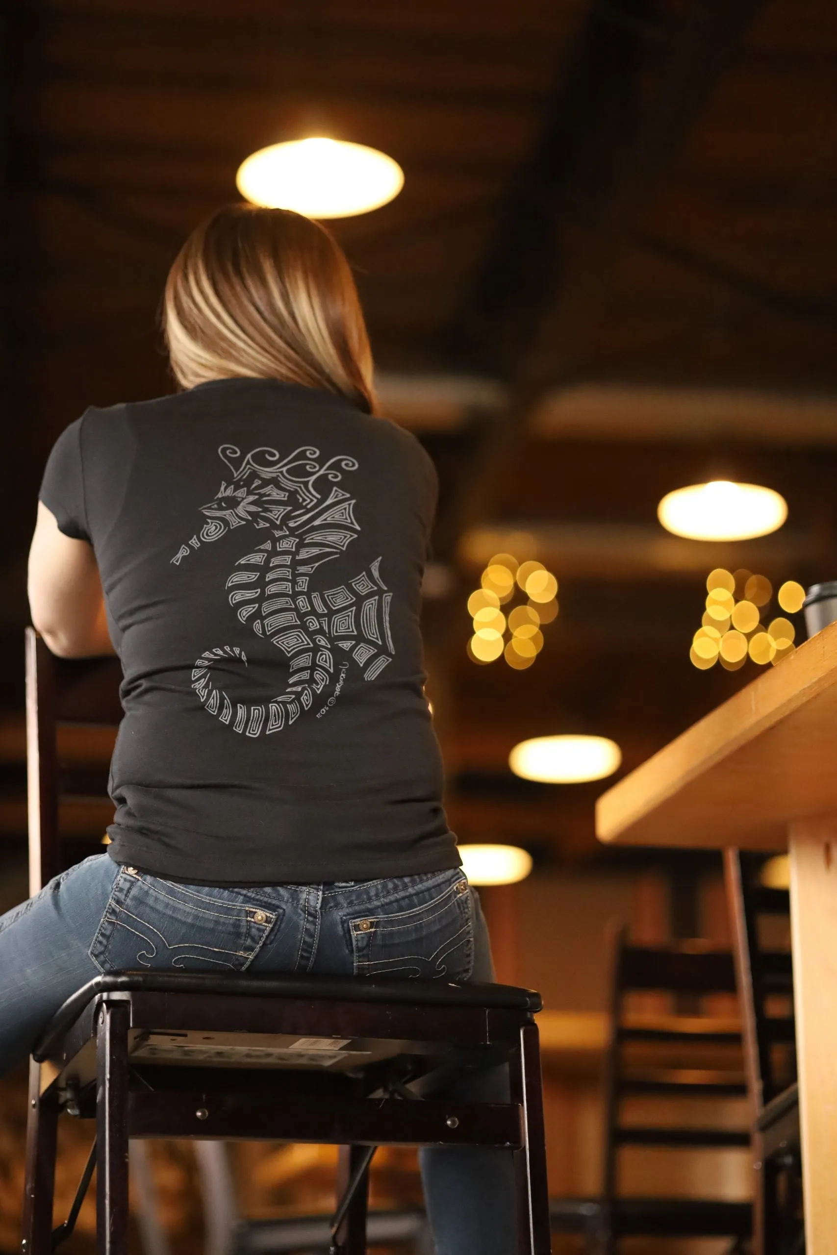 Seahorse Hand-drawn V-Neck T-Shirt | Ladies