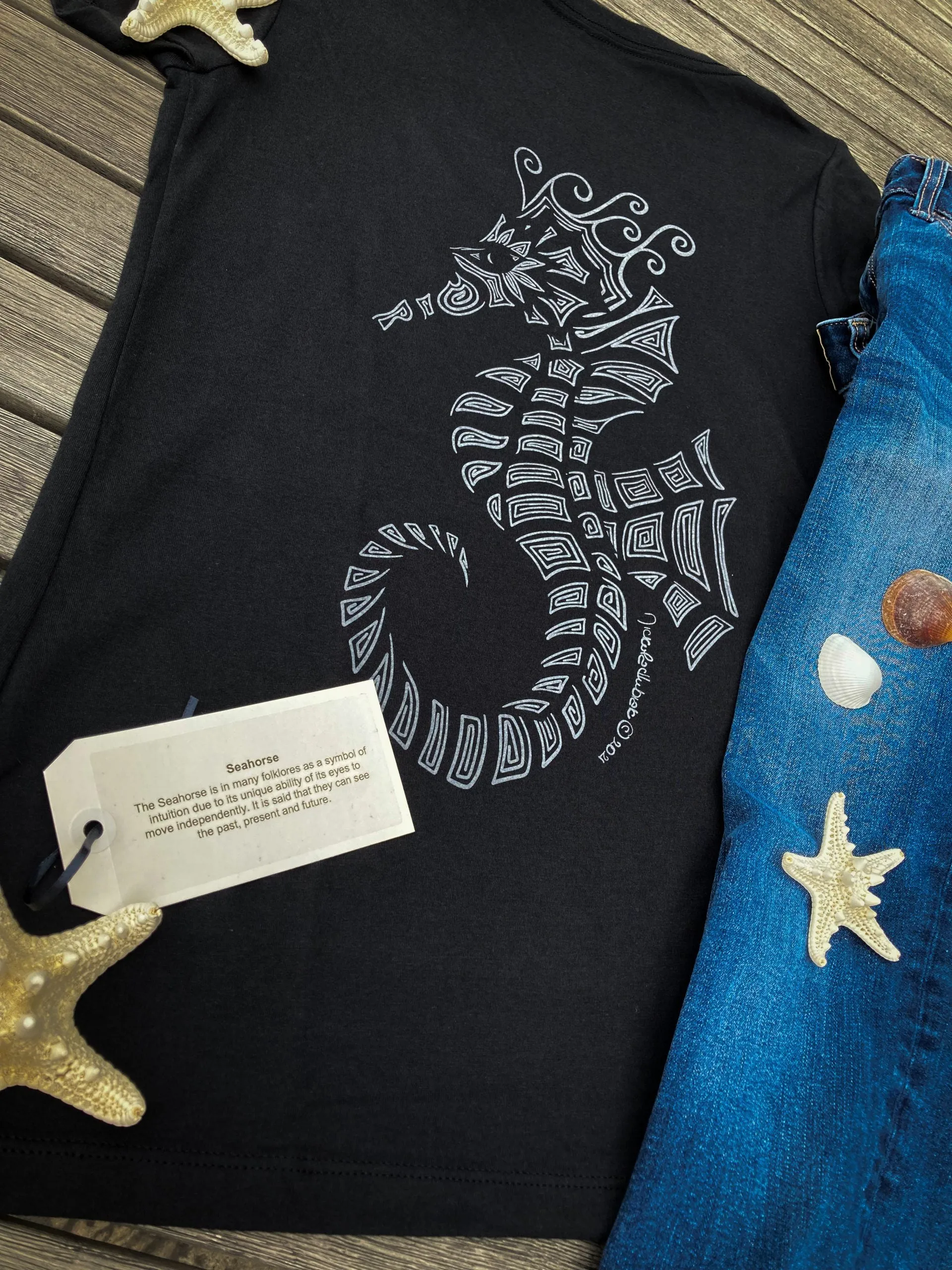 Seahorse Hand-drawn V-Neck T-Shirt | Ladies
