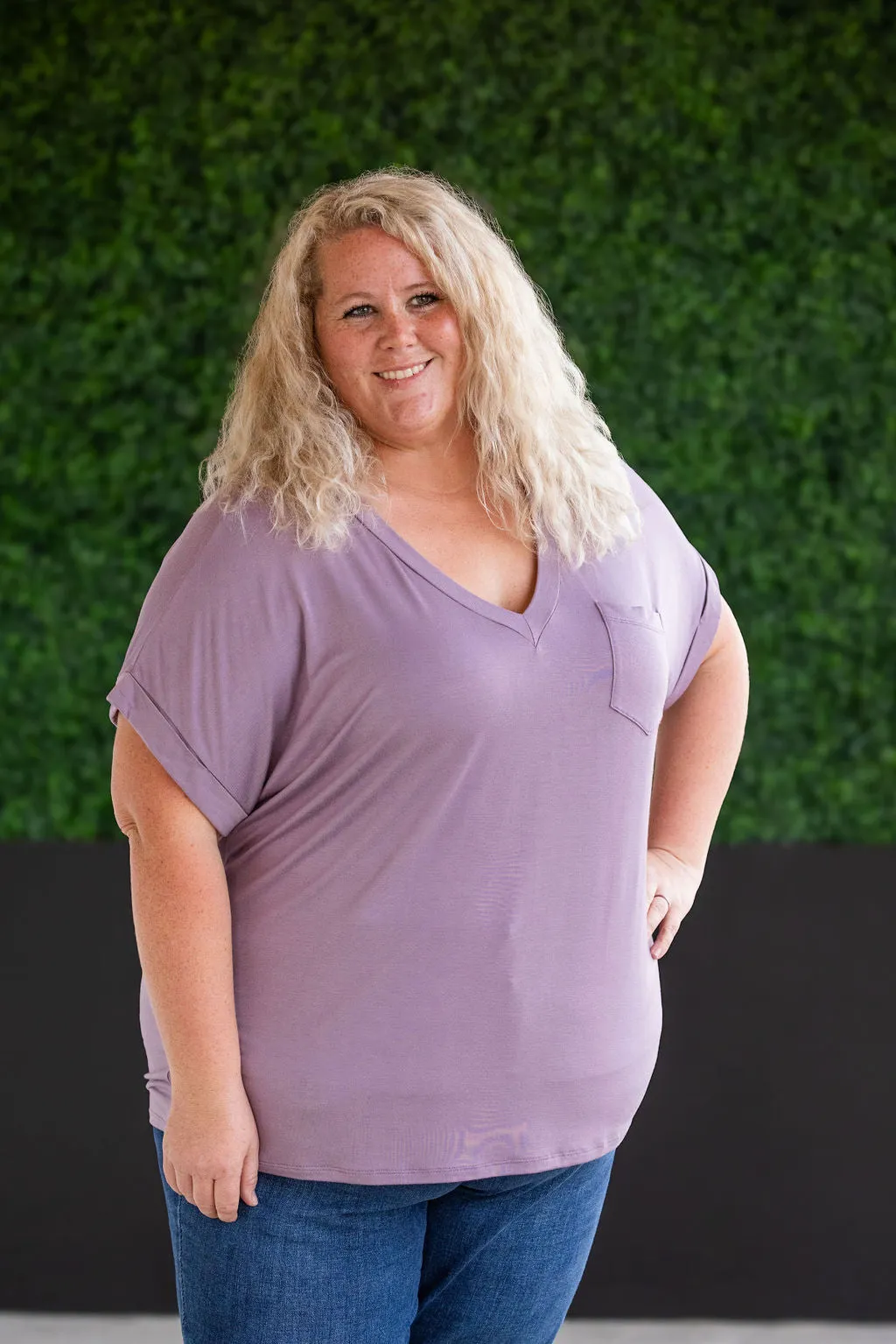 Sierra Pocket Short Sleeve Top in Dusty Purple